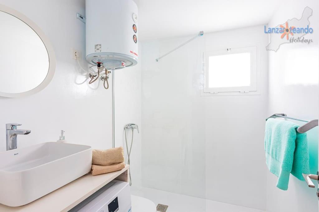 Vivienda Vacacional Casa Las Cucharas Costa Teguise Dış mekan fotoğraf